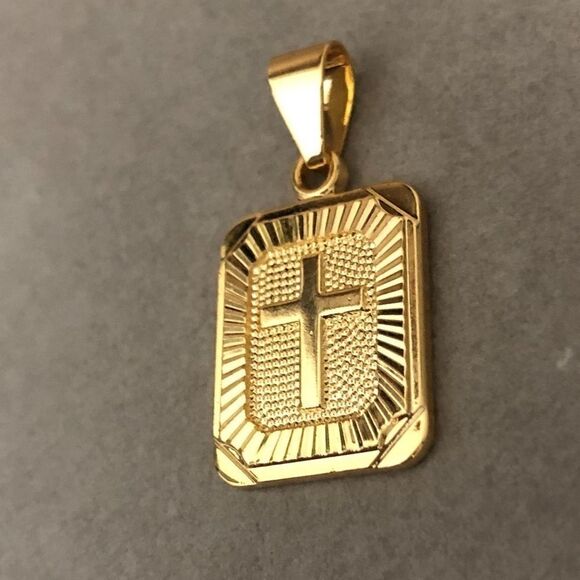 22” Womans Gold Initial Letter Necklace - Picture 10 of 14